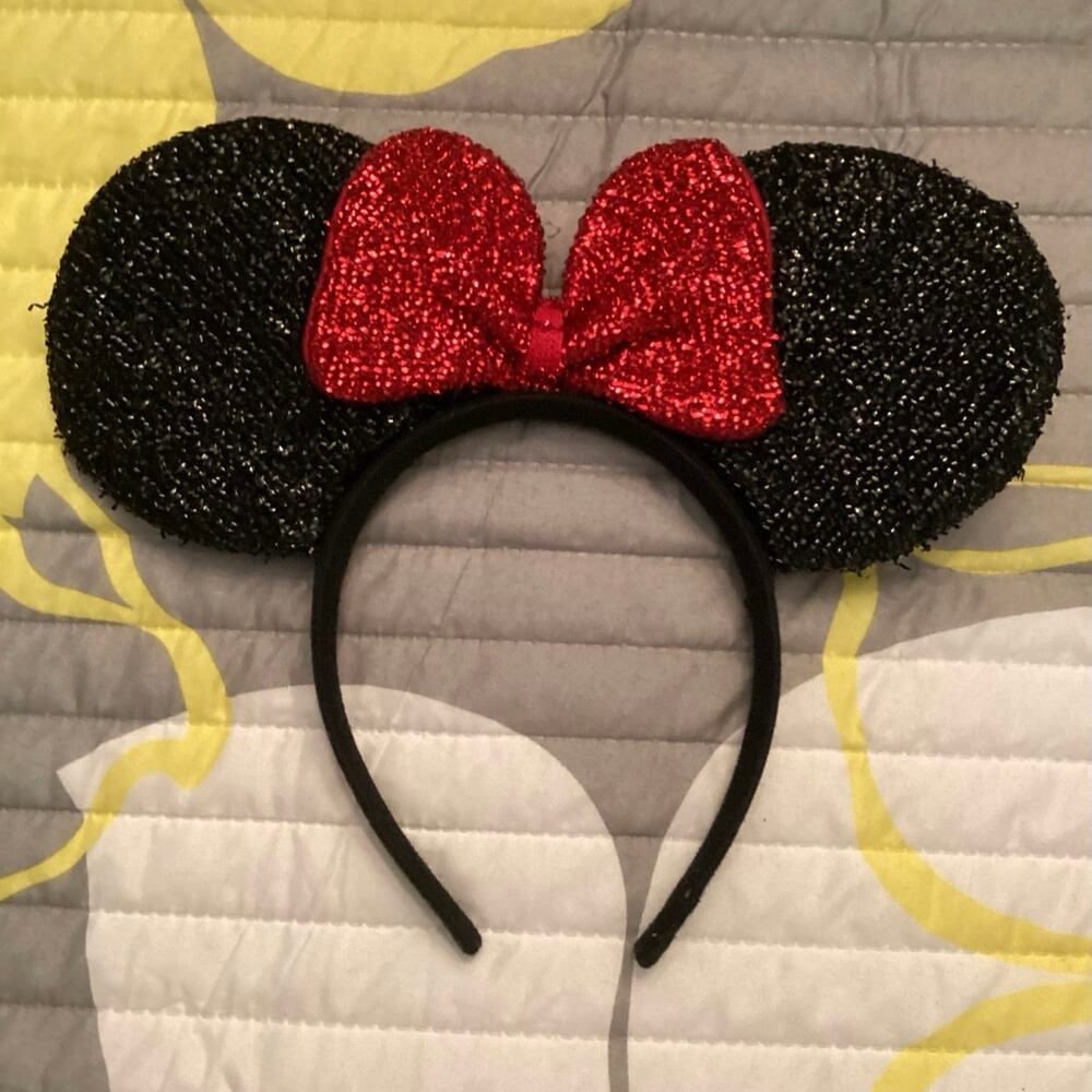 NWOT Disney Classic Black Glitter Knit Ears Red Bow Ears Lightweight Headband